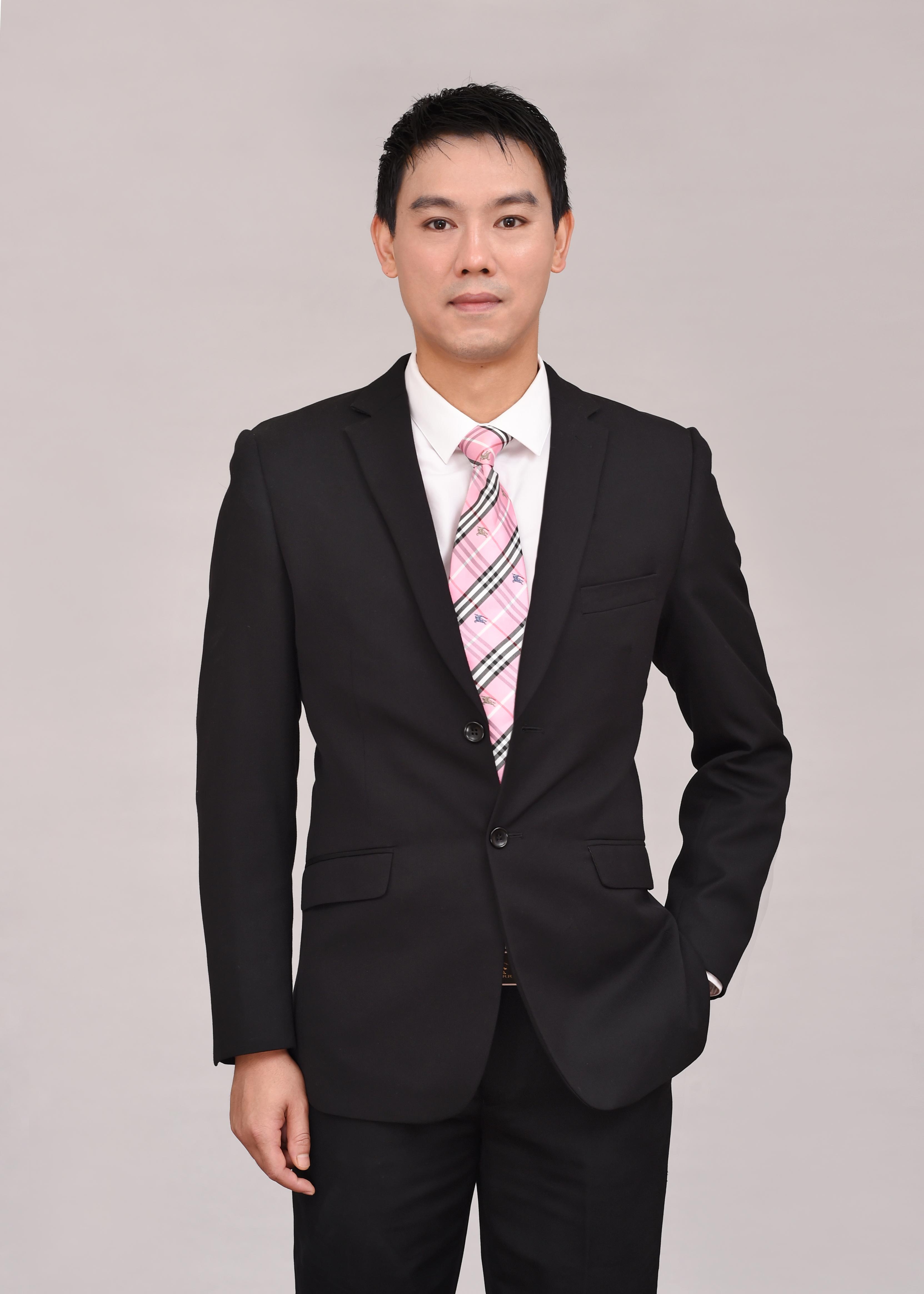 何乔友技术统筹负责人